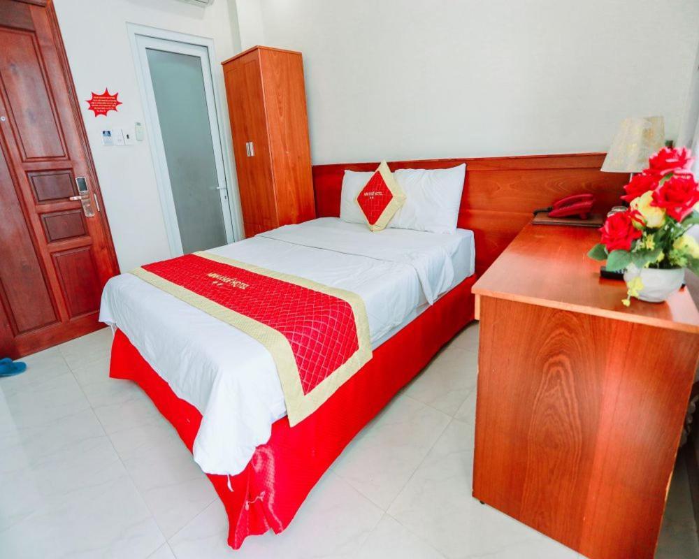 Minh Khue Hotel 퀴논 외부 사진