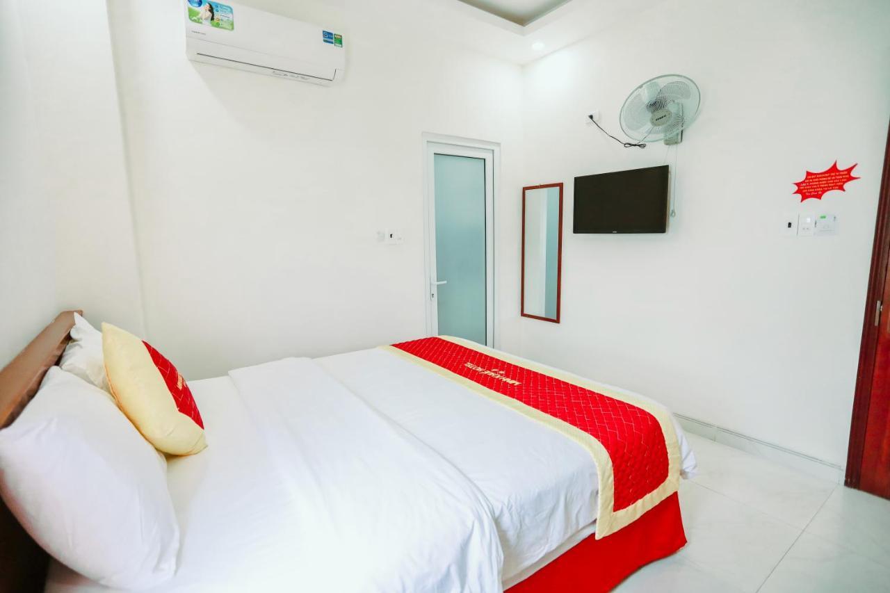 Minh Khue Hotel 퀴논 외부 사진